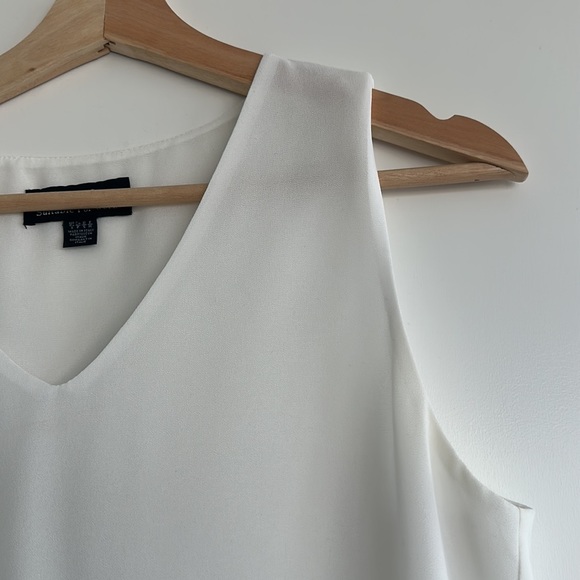 Suitable for Work (SFW) Blouse - Picture 2 of 2